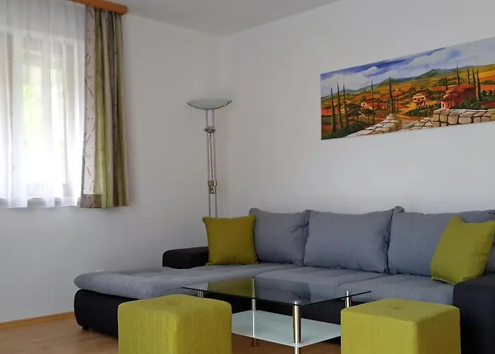 Haus Seehof - *